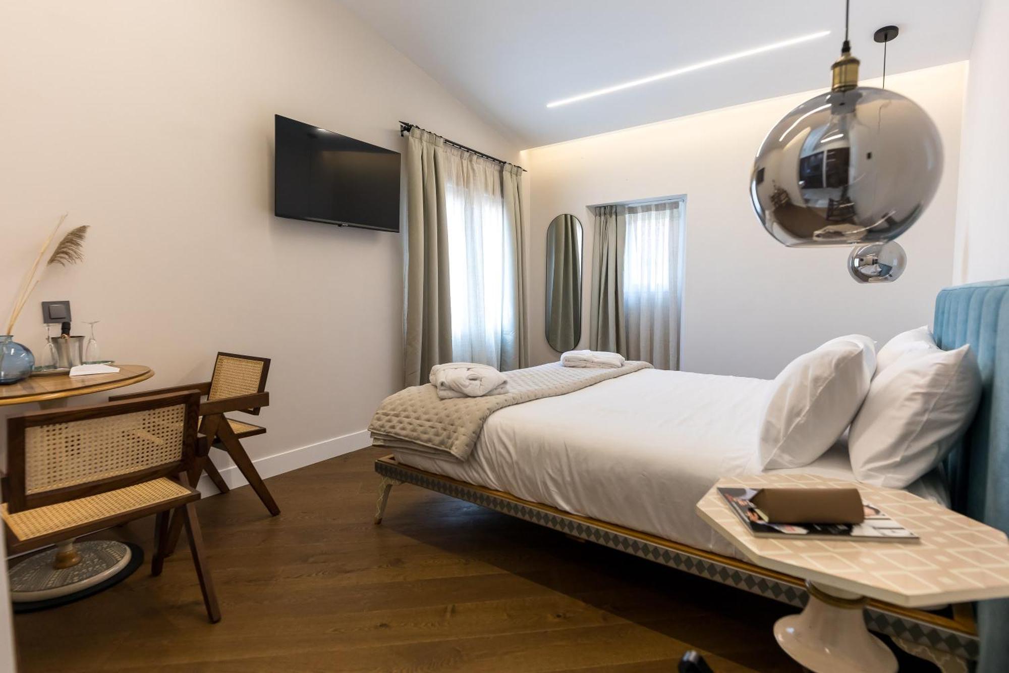 Infinitvm Hotell Siguenza Exteriör bild